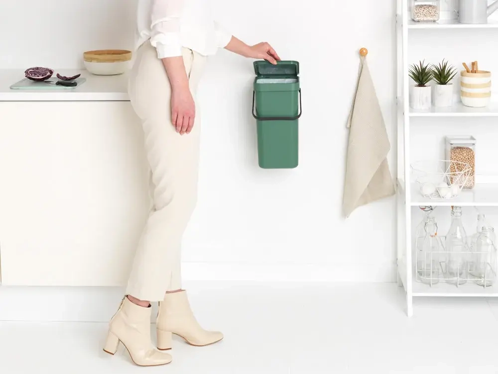 Brabantia Контейнер для мусора Sort & Go 12л зеленый
