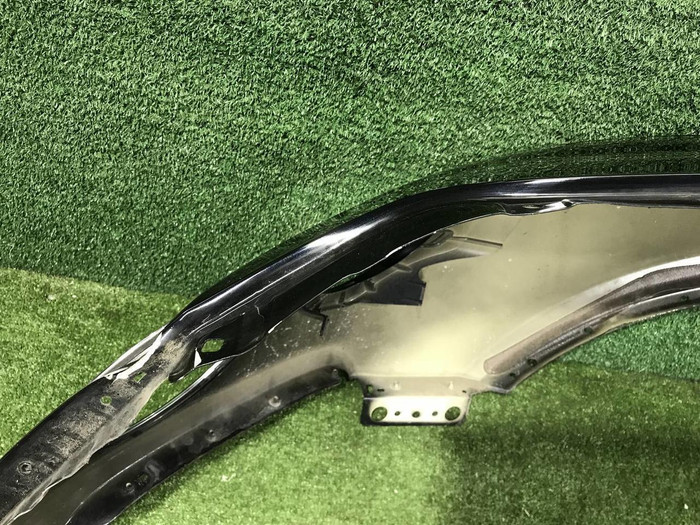 Крыло переднее правое Bentley Bentayga (2015-2020)