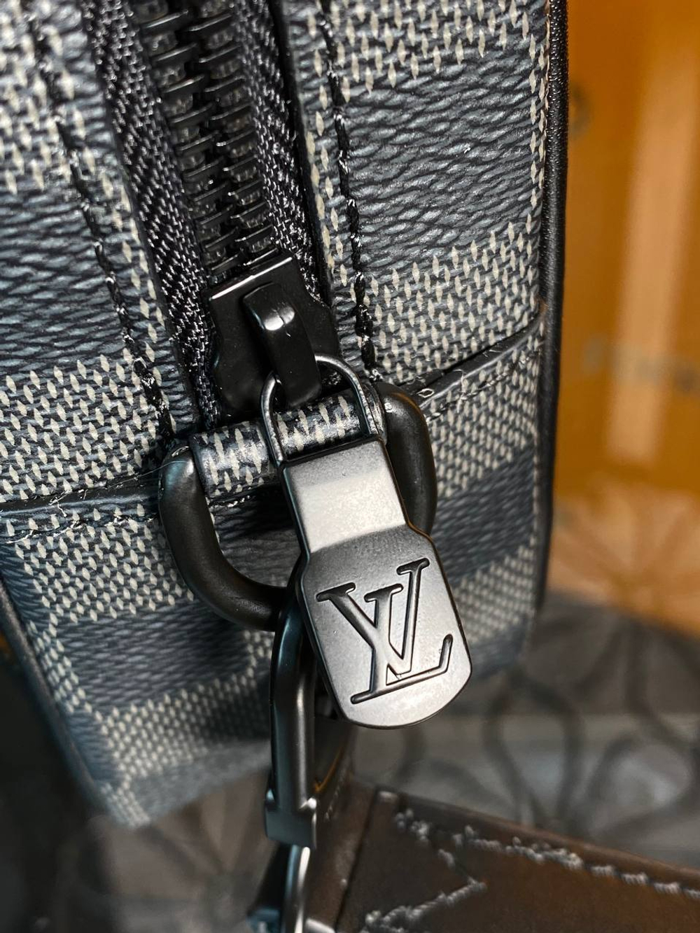 Клатч Louis Vuitton