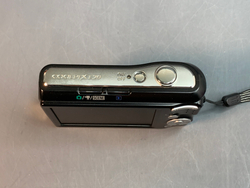 Nikon Coolpix L20