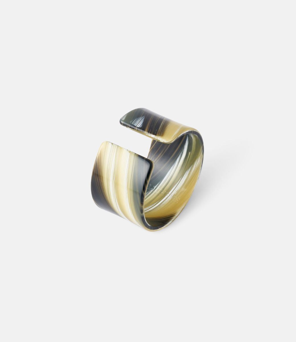 Machete Jumbo Cuff Horn — браслет из ацетата