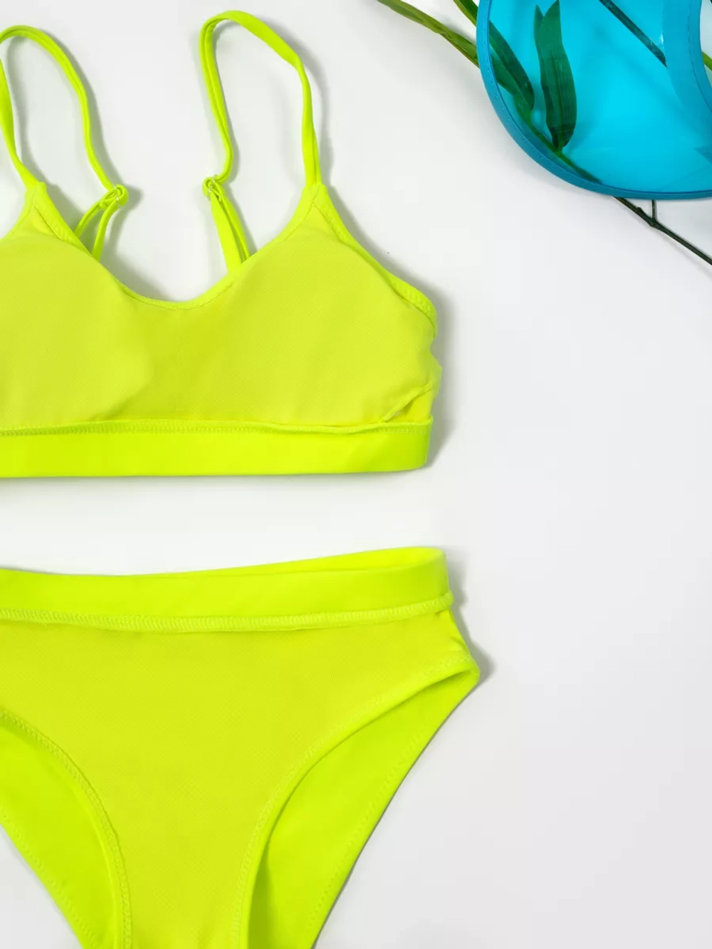 купальник раздельный спортивный 3 в 1 топ парео и трусы