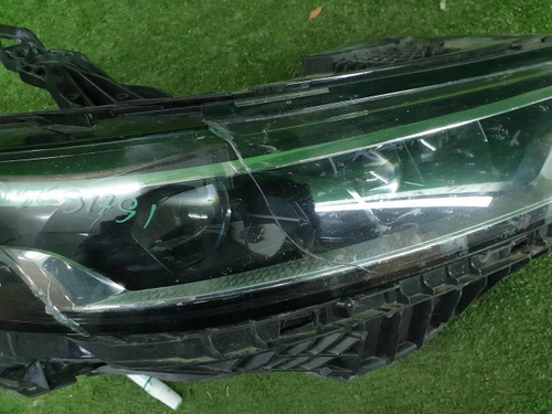 Битая Фара правая Cadillac XT6 (2019-н.в.) LED