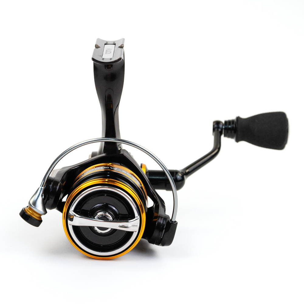 Безынерционная катушка 1000 Kaida MAGE (6+1BB, мет. шпуля)