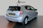 Toyota Aqua, 2013 год