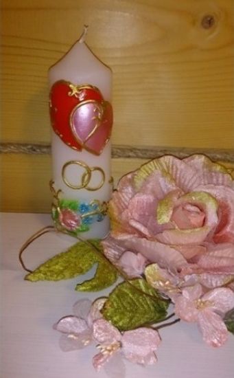 Свеча с сердцем