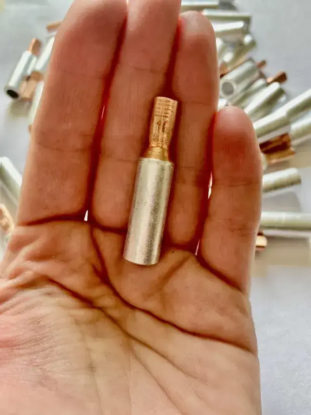 Наконечник кабельный штыревой алюмомедный с плоским штифтом НШАМ-П 16-13 КОМПЛЕКТ 4 ШТУКИ НОВИНКА