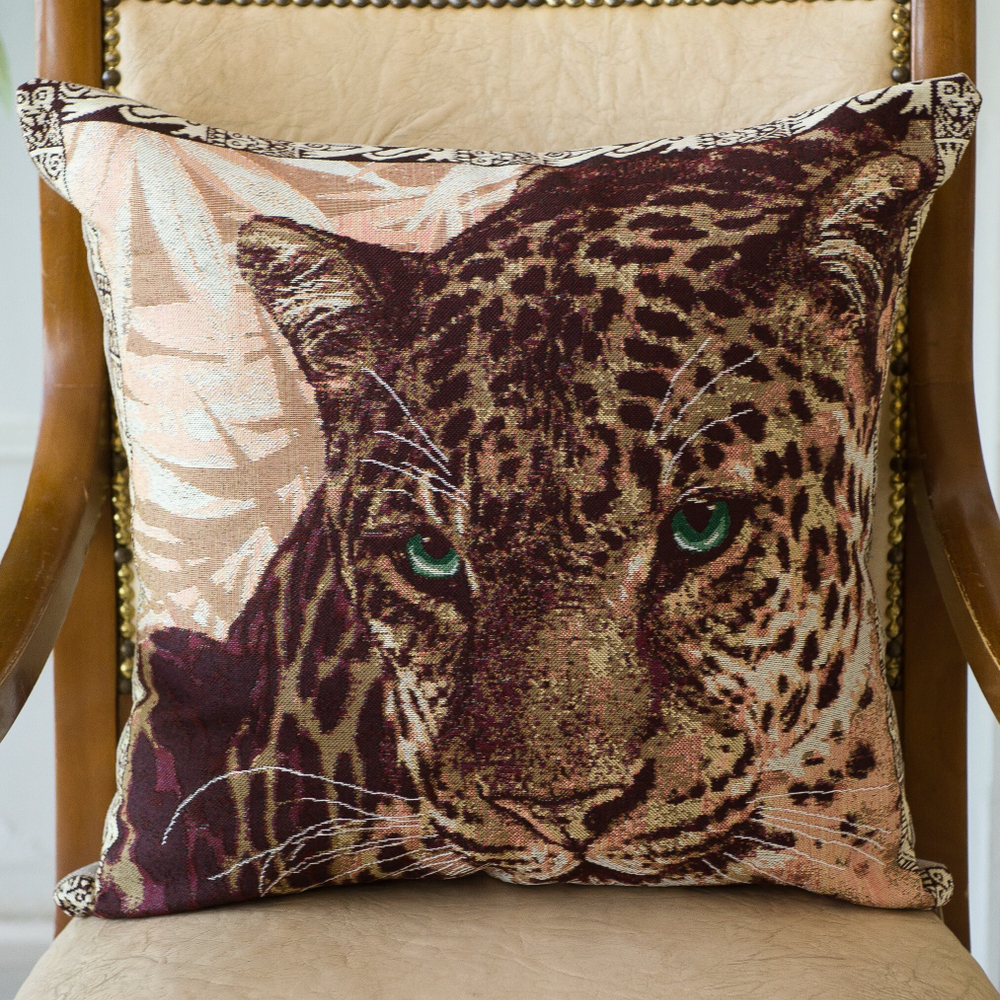 Наволочка для декоративной подушки Леопард 47х47