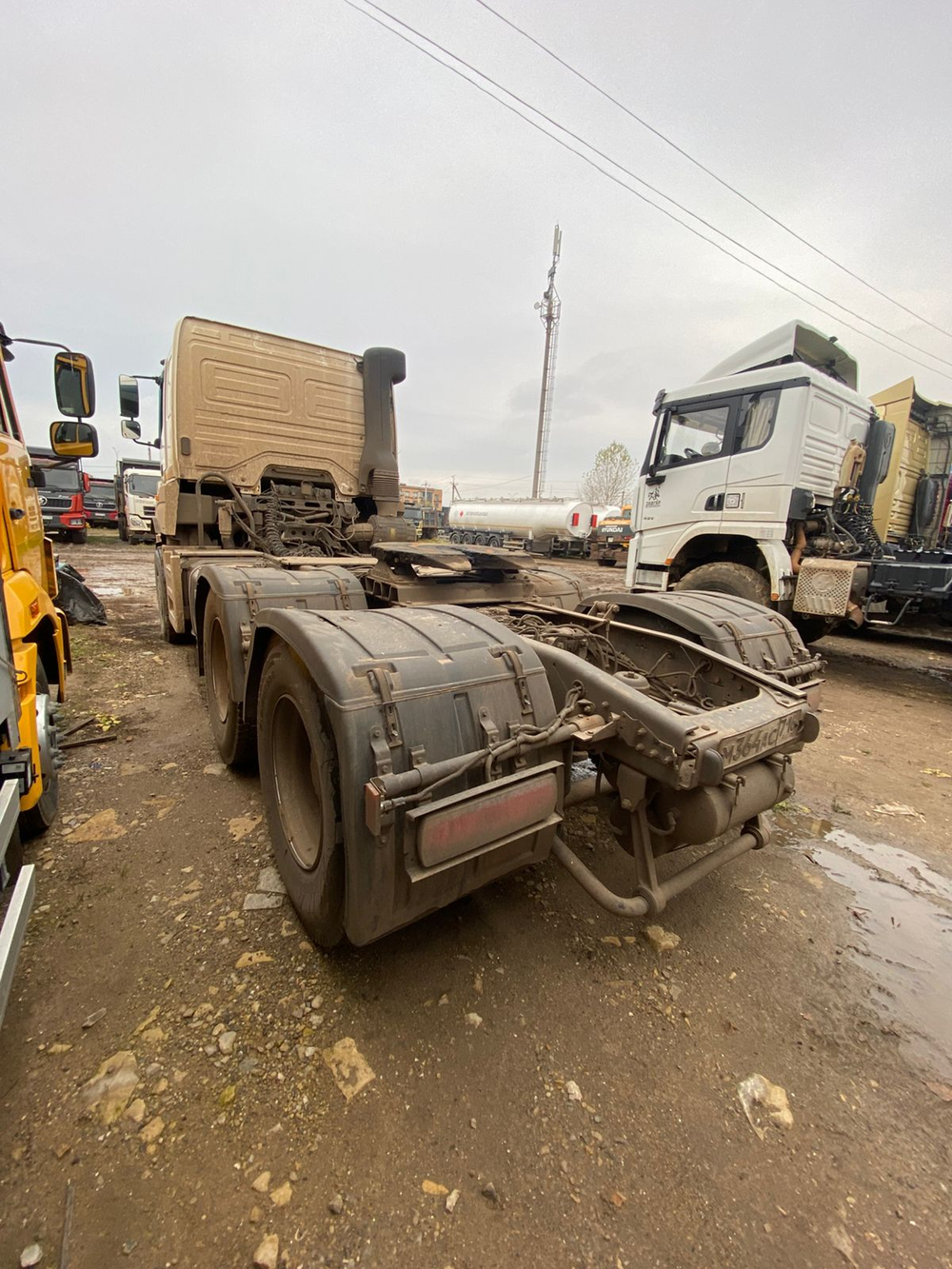 КамАЗ 65206 6x4 Седельный тягач 65206-T5 (Дизельный, 12,0 л, 428 л.с., МТ)
