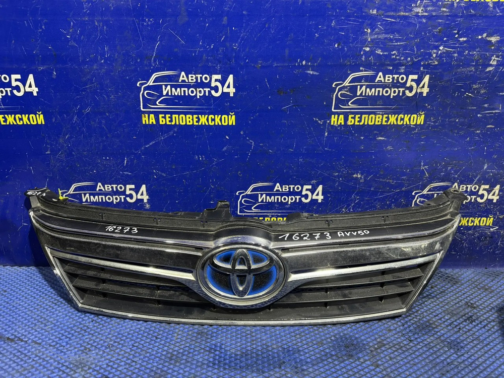 Решетка радиатора TOYOTA CAMRY 2011-2014