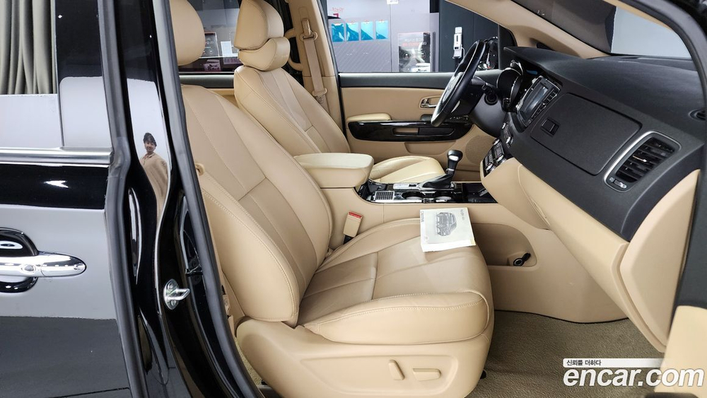 Kia The New Carnival (Sedona) Бензин 9-и местный High Limousine (11.2019)