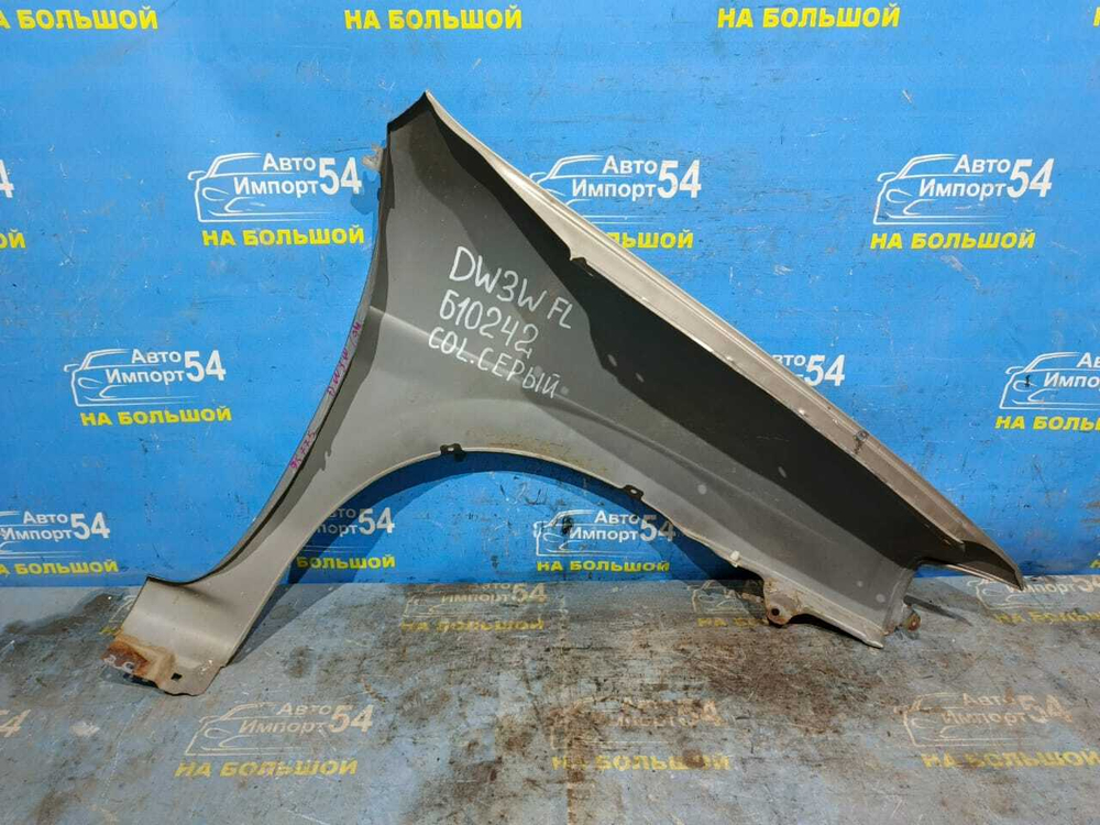 Крыло переднее левое MAZDA DEMIO 1996-1999