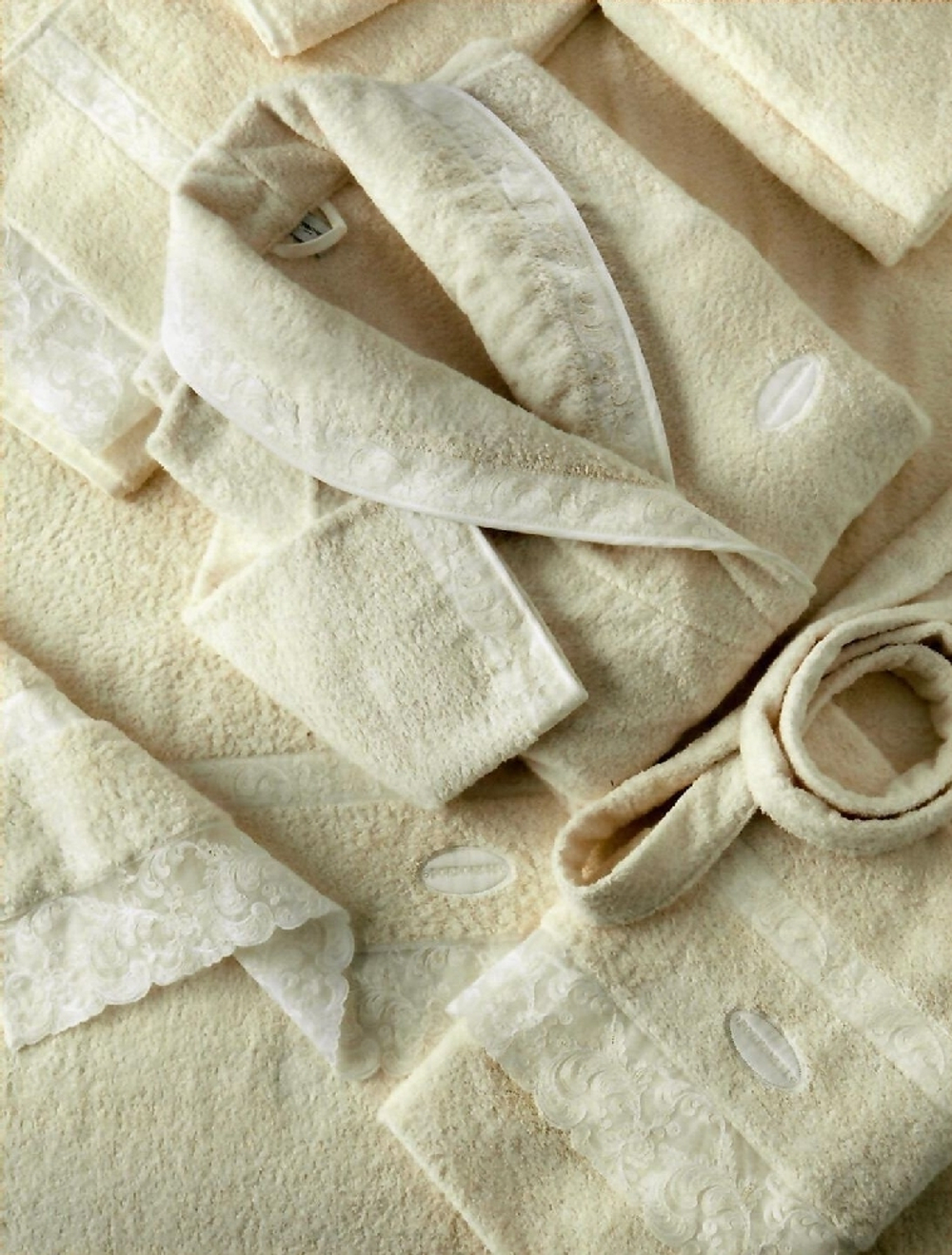 Халат и полотенца 5шт Borbonese Botticelli шампань