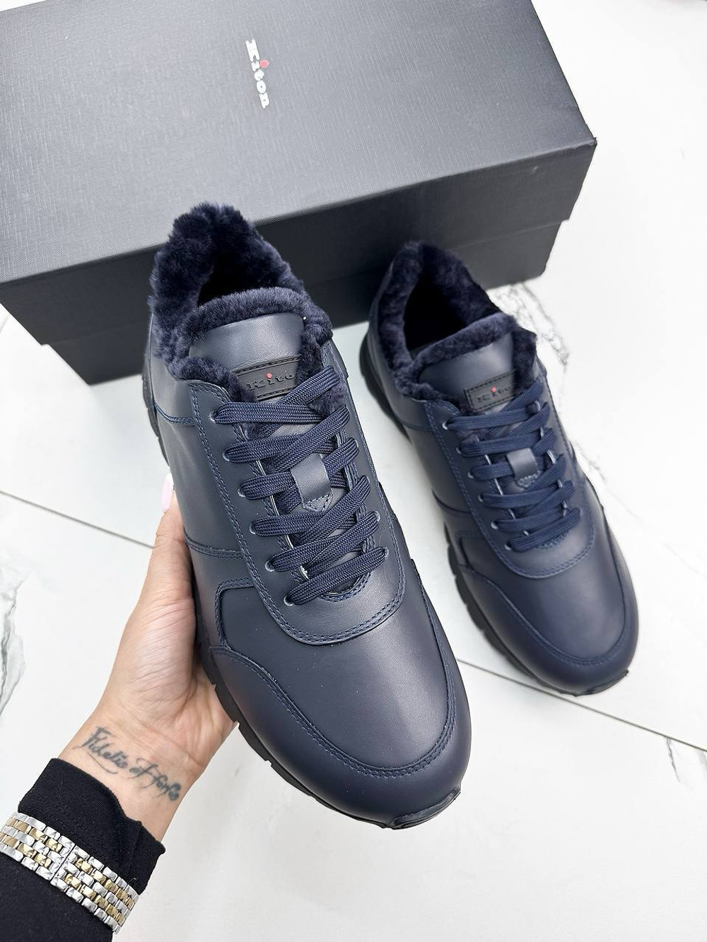 Кроссовки Kiton