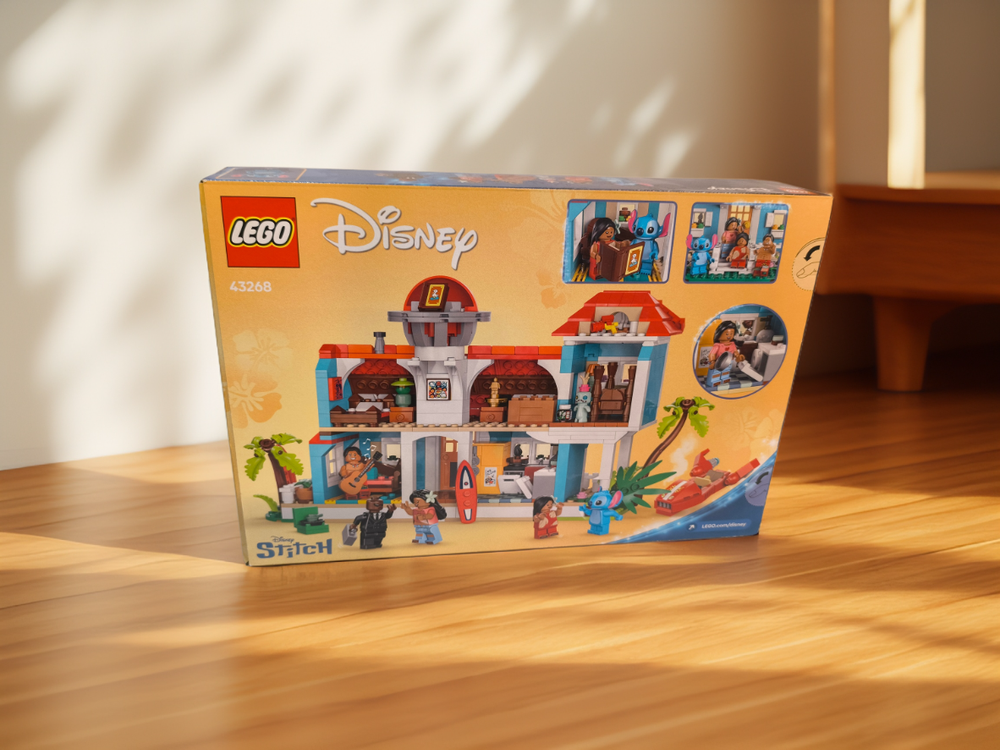 LEGO Disney 43268 «Пляжный домик Лило и Стича» — гавайские истории