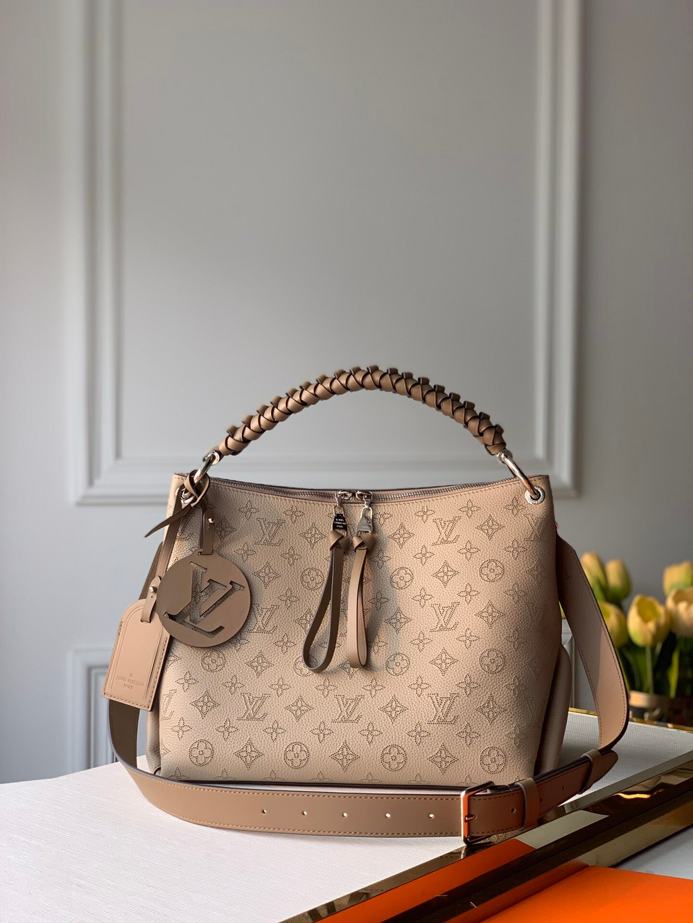 Louis Vuitton Beaubourg Hobo MM