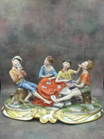 Фарфор. Статуэтка. Картежники, юные шулера. Capodimonte. Италия