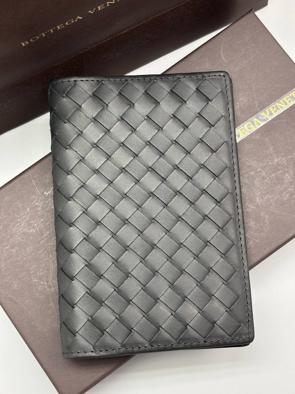 Обложка для паспорта Bottega Veneta