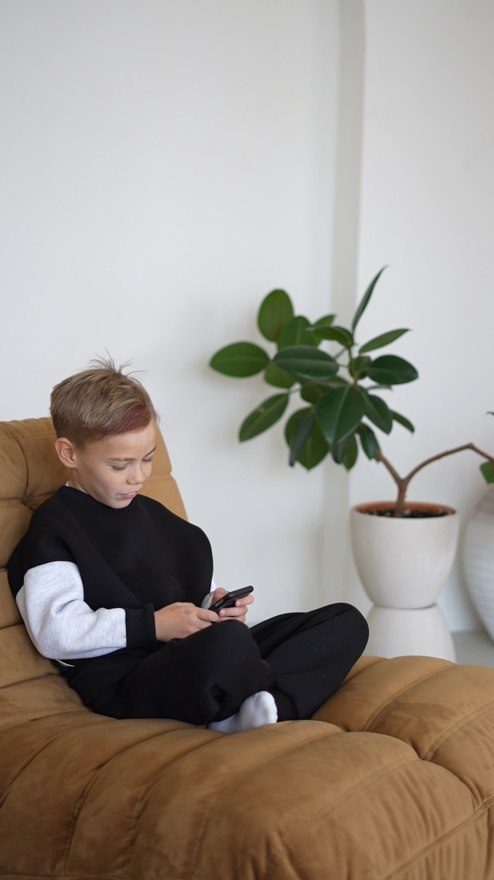 Костюм "котенок Уголёк" (134-140)