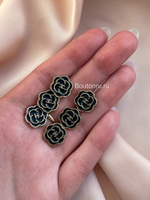 Пуговицы Шан. Черные золото 12,5 мм цветок