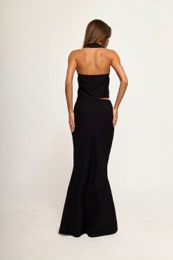 Жилет укороченный из вискозы черного цвета