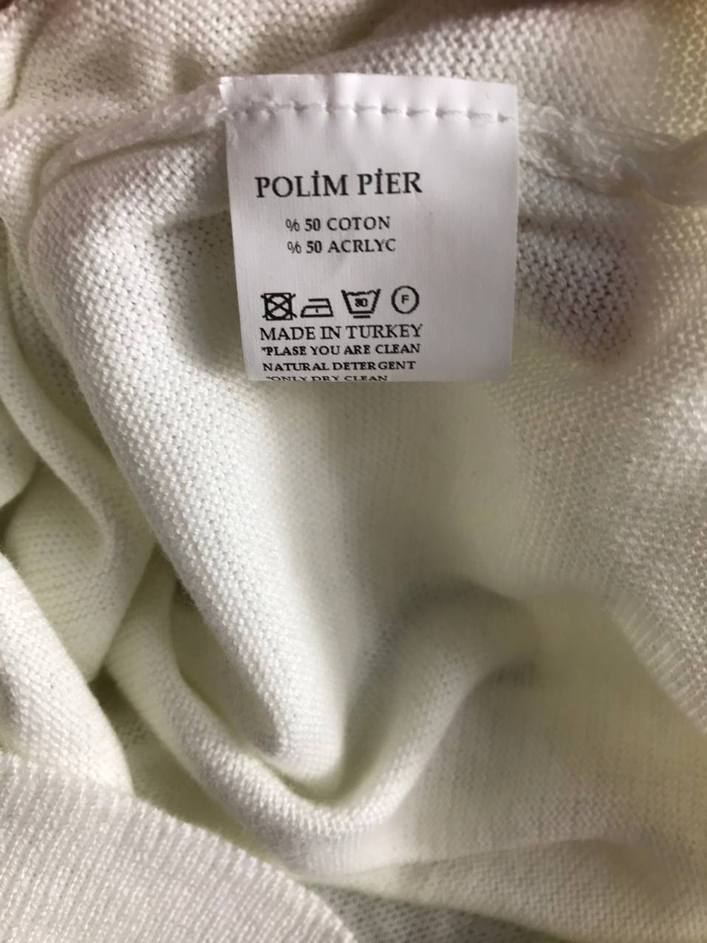 Джемпер для лаконичного образа, маркировка XL, визуально на 52 размер, новый