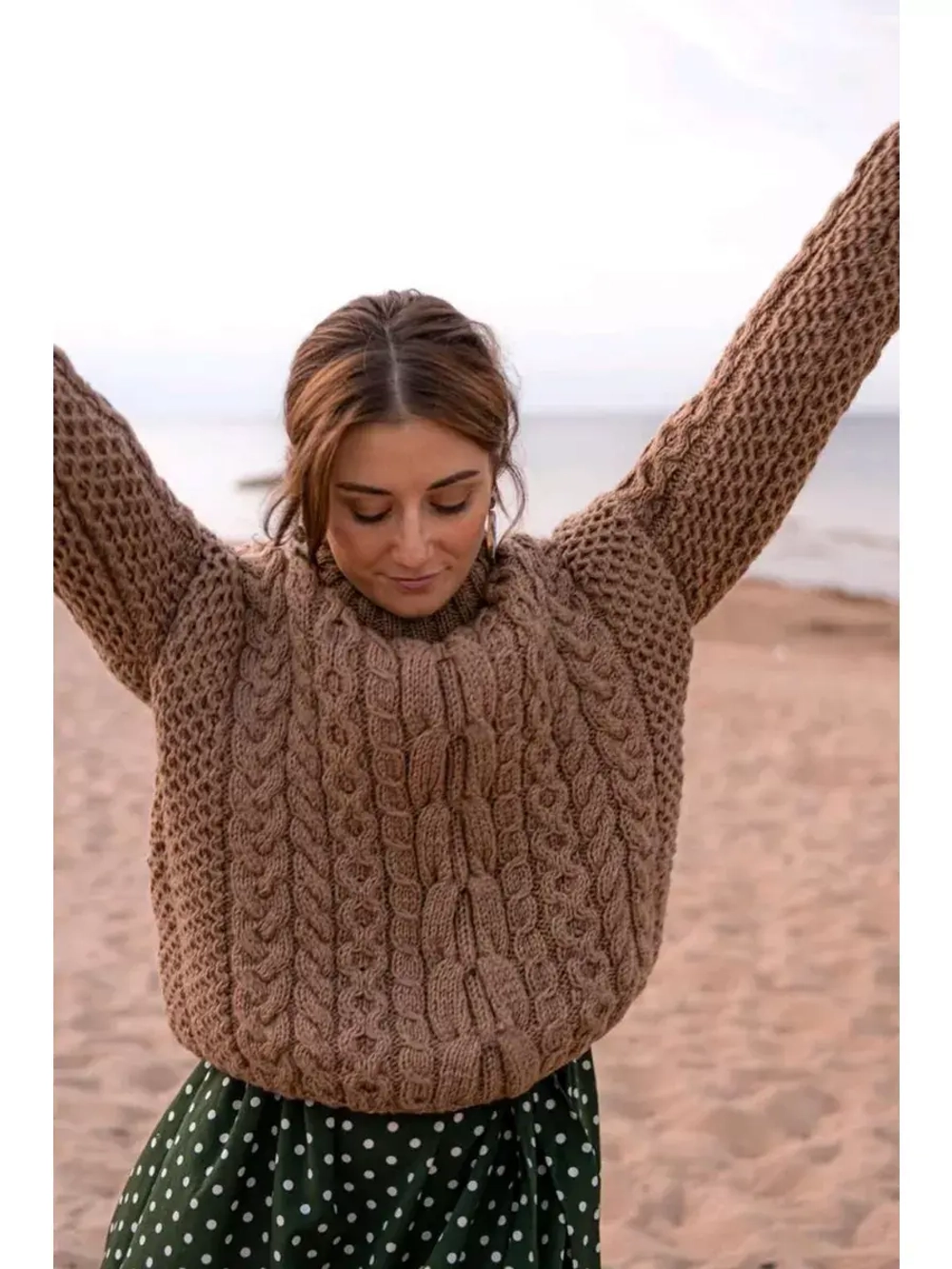 Свитер с воротом ручной работы Melody