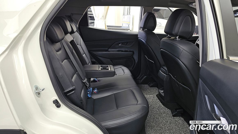 KG Mobility (Ssangyong) Beautiful Korando Бензин 1.5 2WD C7 (10.2022)