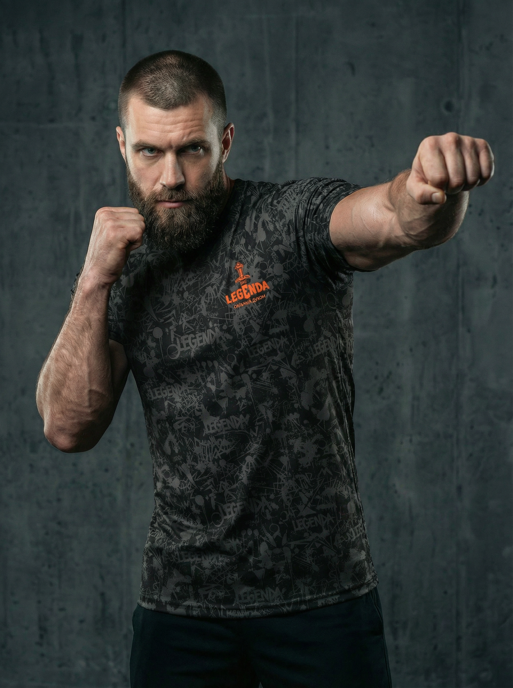 Футболка тренировочная мужская LEGENDA Миссия черная