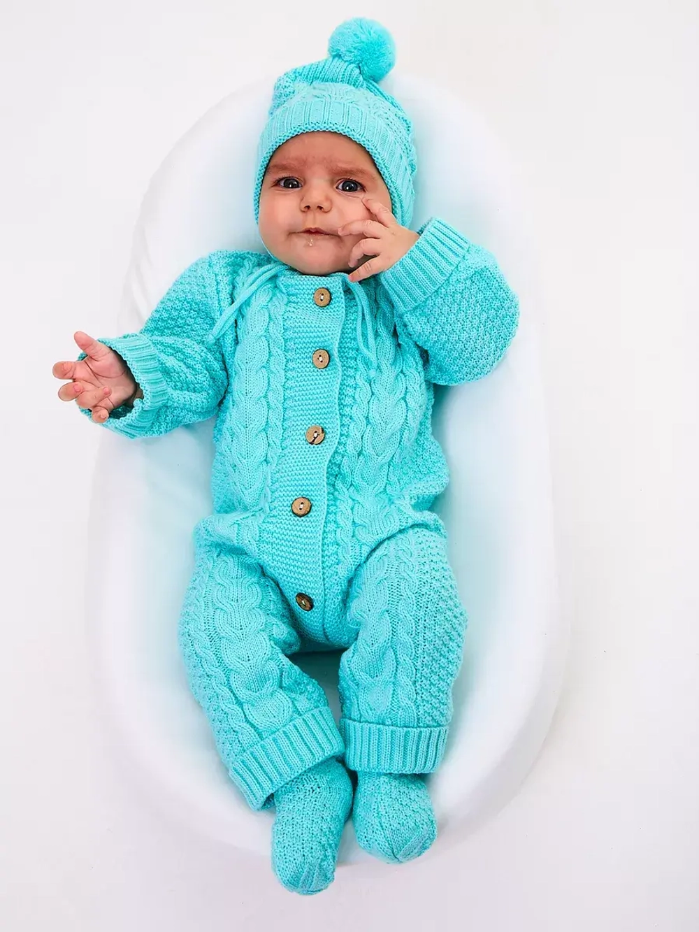 вязаный комбинезон для новорожденных