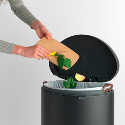 Мусорный бак с педалью 40л FB Brabantia Минерально-графитовый