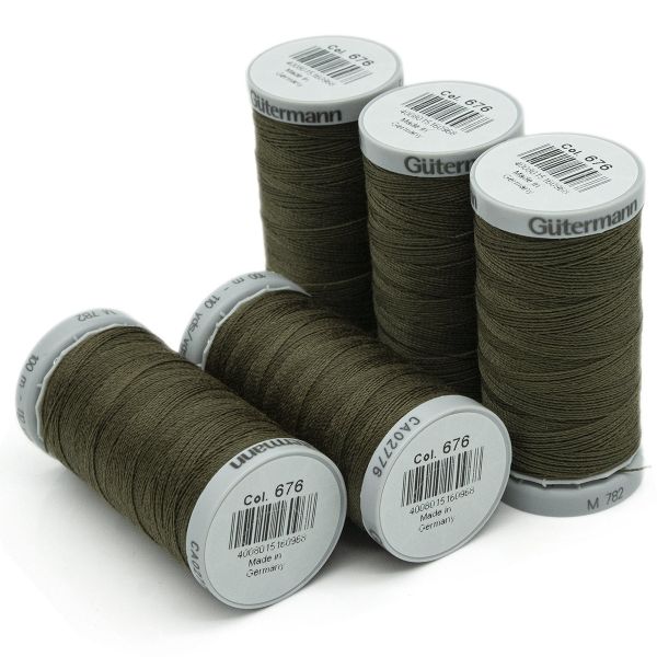 Нитки суперкрепкие Gutermann Extra Strong M782 №40 (100 метров), 5 кат. | 676 св.хаки
