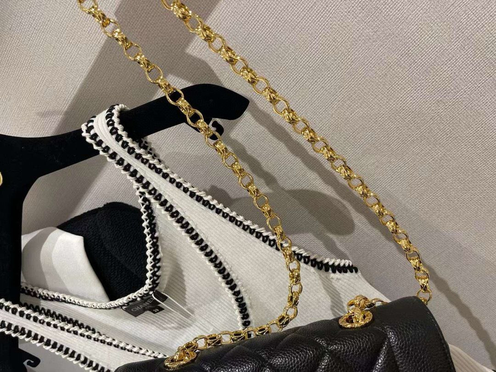 Сумка CHANEL 20 см