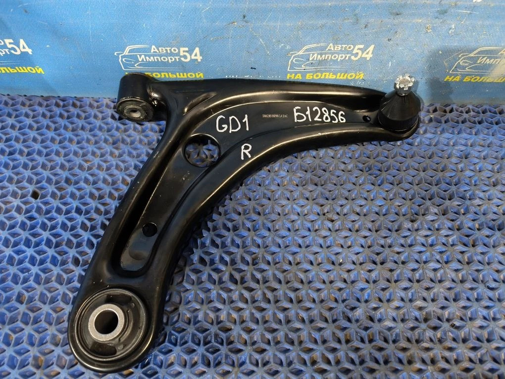 Рычаг передний правый Honda FIT 2002-2008