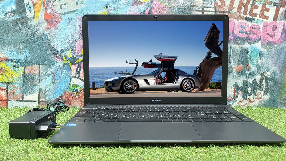 Ноутбук DIGMA Eve 15P417 1920x1080, Intel Pentium J3710 1.6 ГГц, RAM 4 ГБ