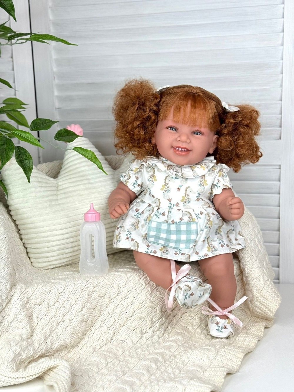 Кукла Manolo Dolls мягконабивная Sara 47см (1189)