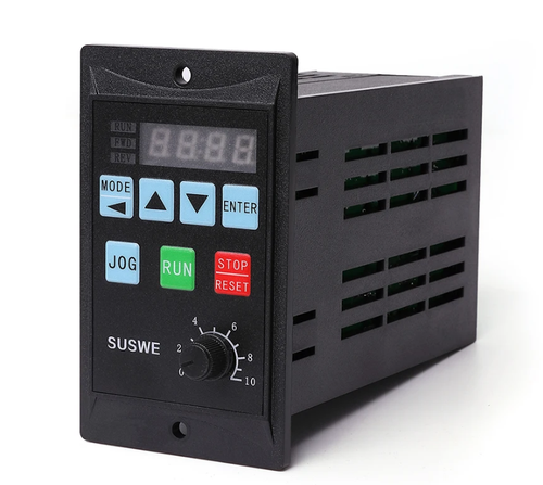 Частотный преобразователь 750 Вт, трехфазный выход, однофазный вход SU100-0R75G2