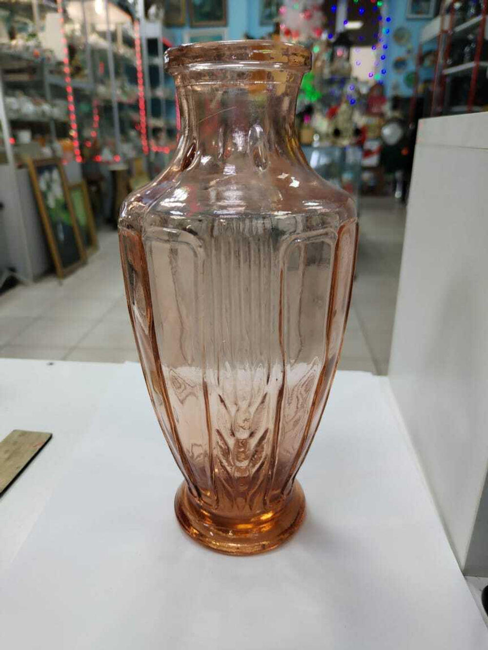 Ваза из марганцевого стекла. серия "Агитация" 1950-е г. с декором колоски.