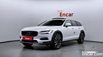Volvo V90 Cross Country B6 Pro AWD (05.2021)