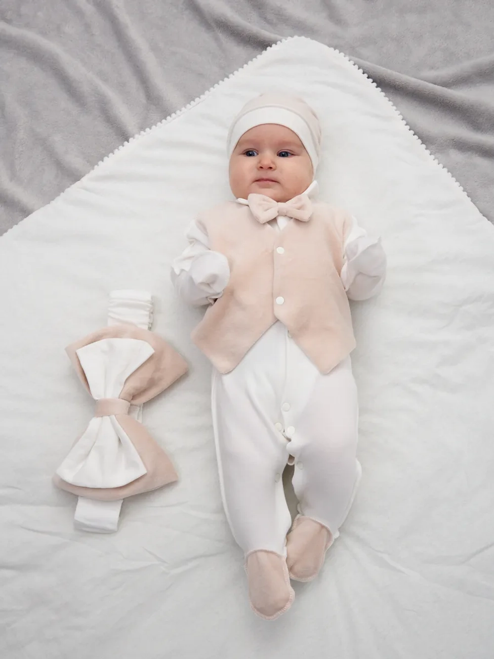 Конверт на выписку новорожденного весна