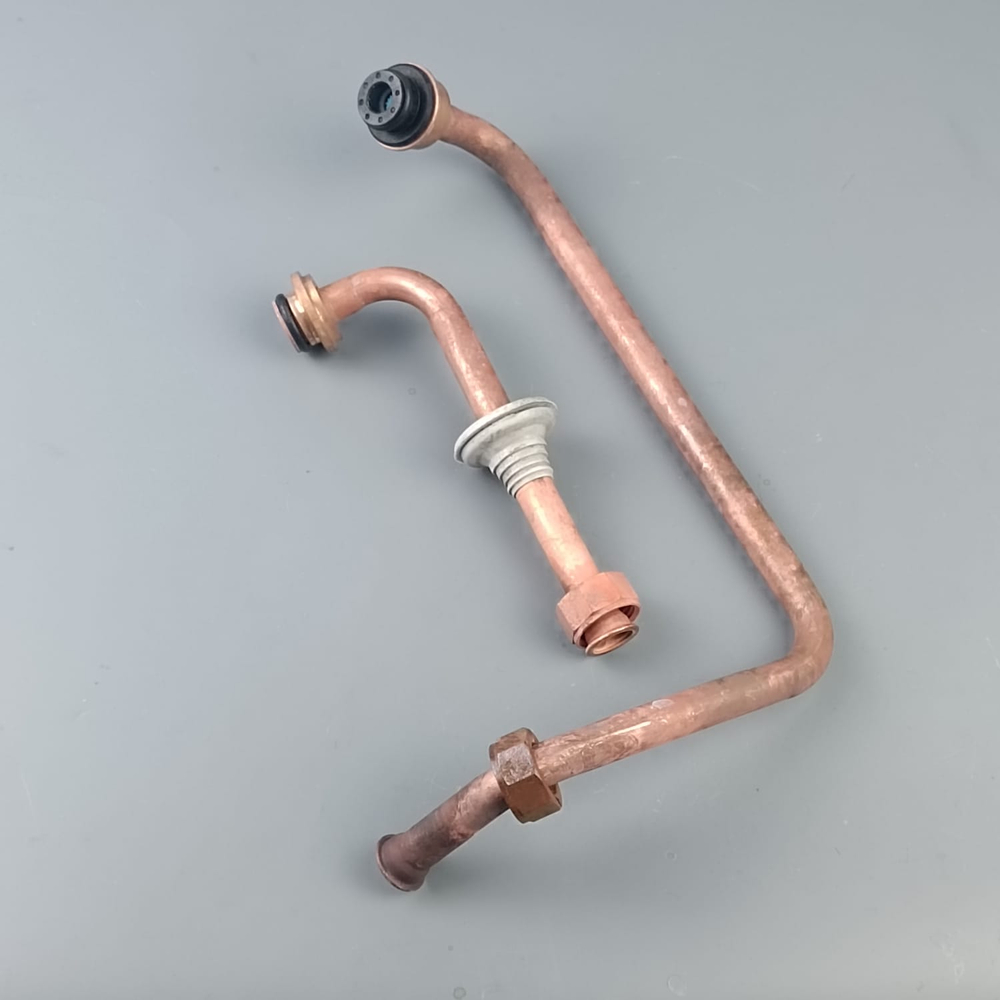 Б/У Трубка подводящая (комплект) для котлов BOSCH GAZ 4000 W ZWA 24 арт. 87160120790