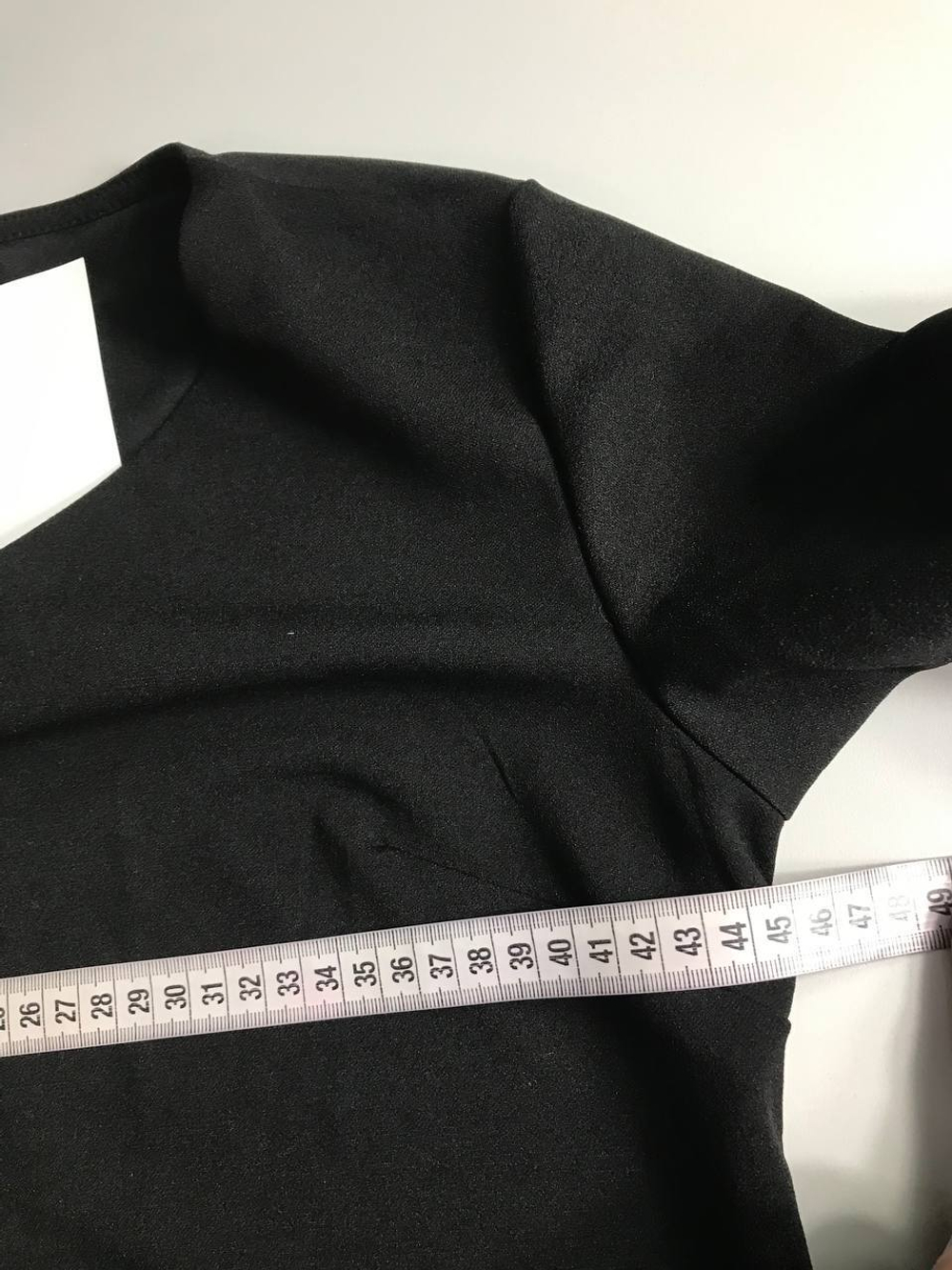 Платье Gloria Jeans практичное и удобное, маркировка S, визуально 44 размер