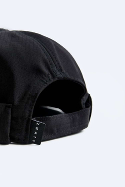 ZARA КОРОТКАЯ ШАПКА, ЧЕРНЫЙ