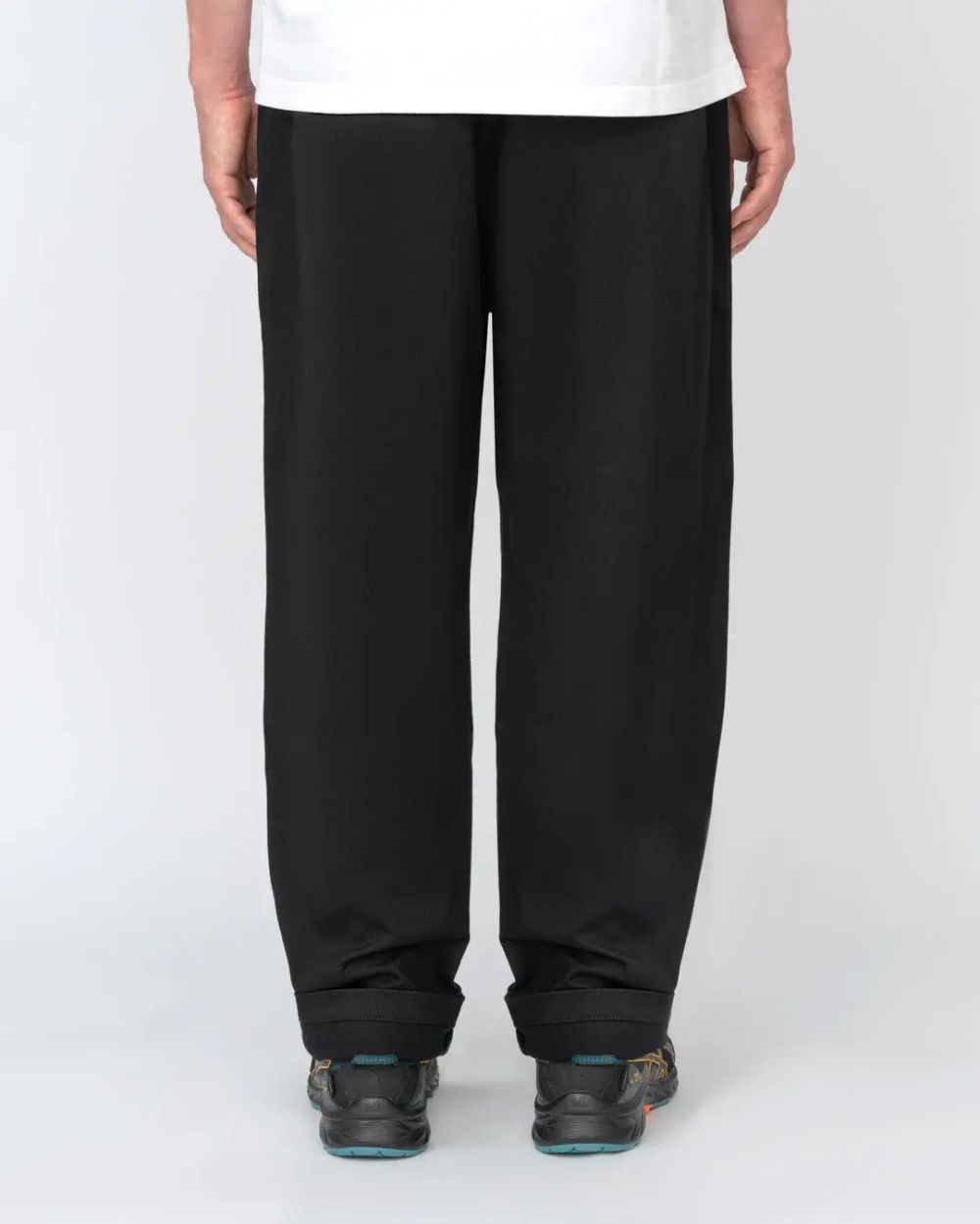 Брюки Postaments Lazy черные