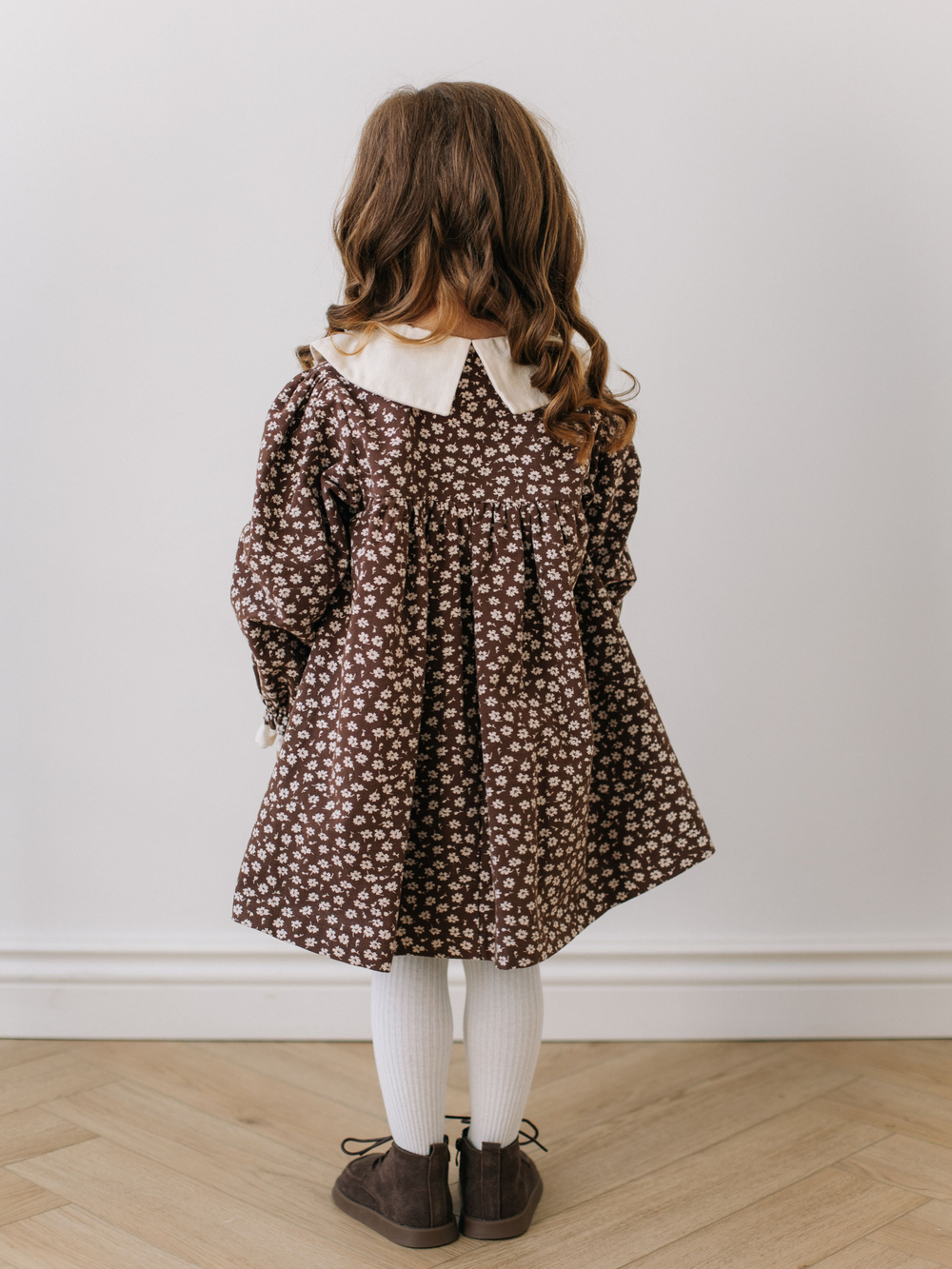 Платье с воротником в цветочек, Коричневый