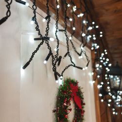 ULD-B3010-200-TBK WHITE IP67 Бахрома светодиодная с эффектом мерцания. 3м. Соединяемая. 200 светодиодов. Белый свет. Провод черный. TM Uniel.