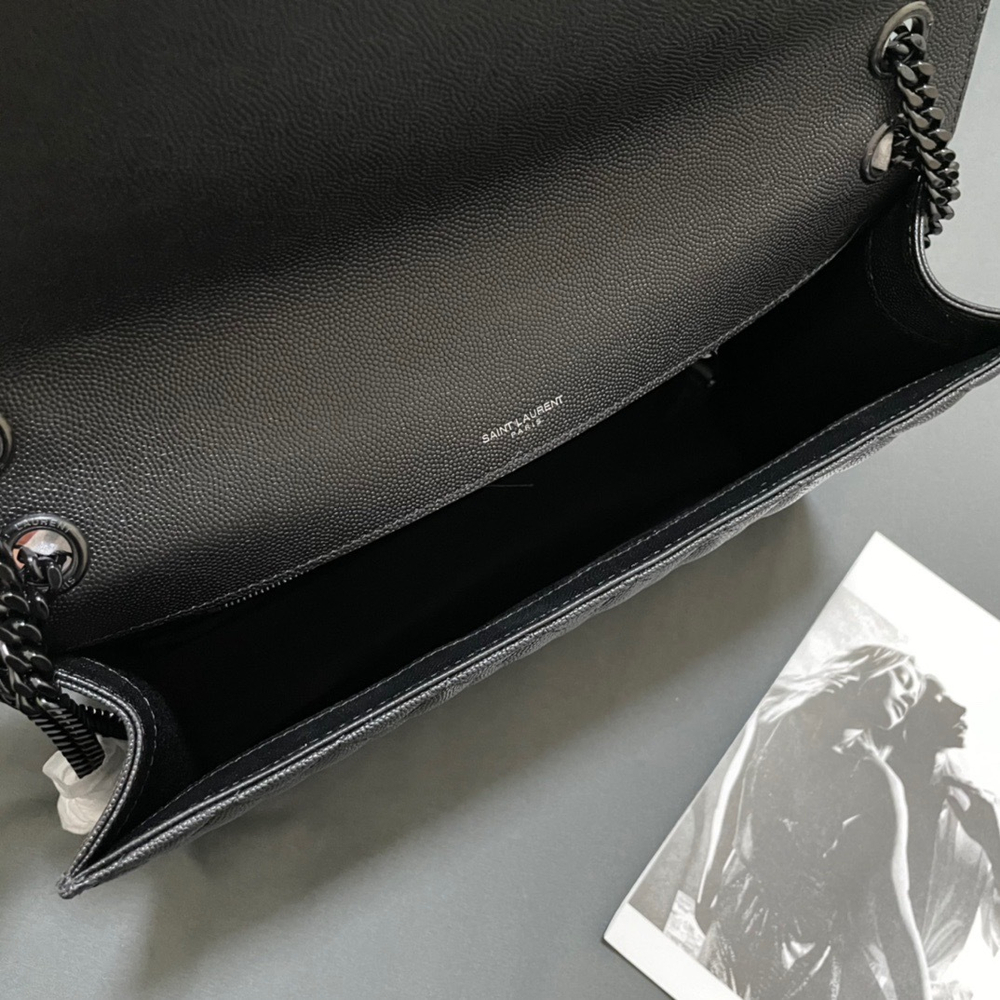 Saint Laurent Envelope Bag 31 cm