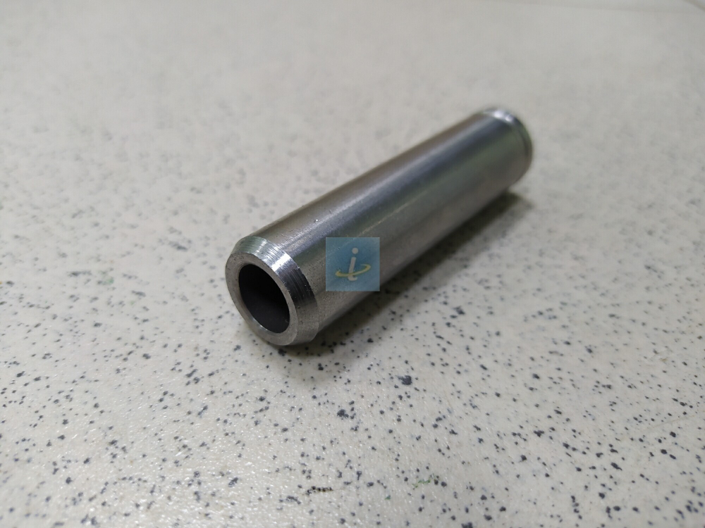 Втулка клапана направляющая 236-1007032-Б