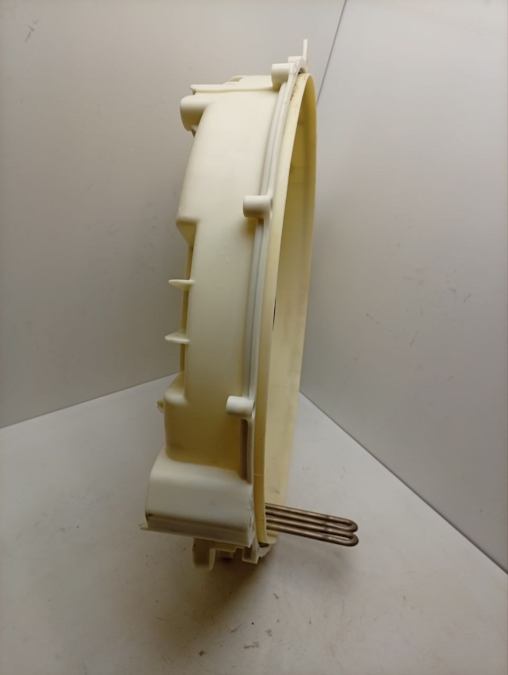 F12U2HCS2 кт15 Задний полубак стиральной машины LG прямой привод б/у