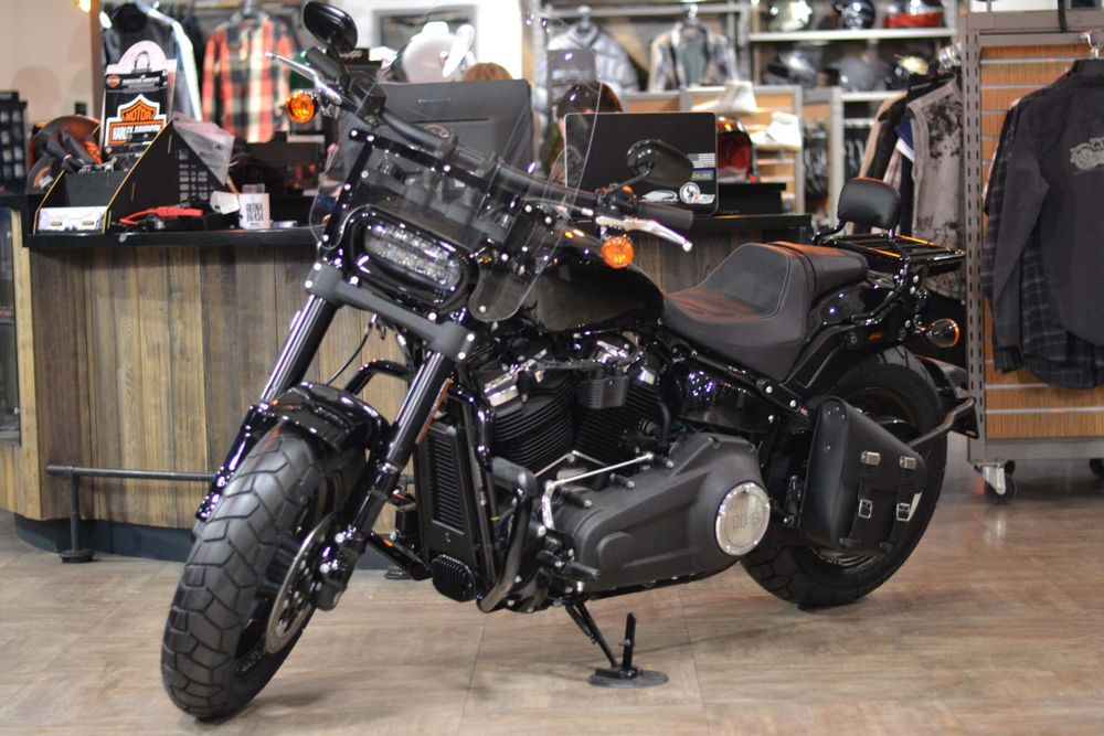 Fat Bob 114 (Fxfbs), Softail, Harley-Davidson 2020 Vivid Black customized